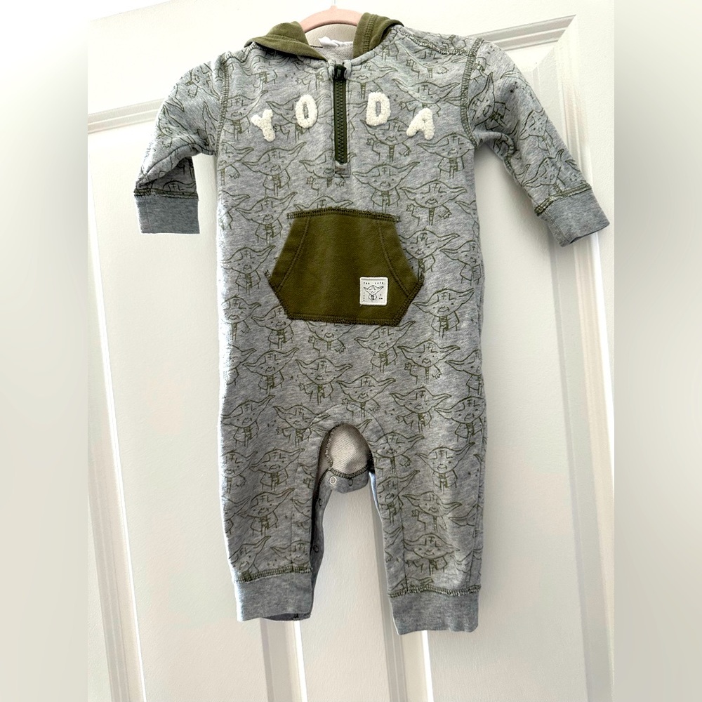 Baby GAP Star Wars edition onesie